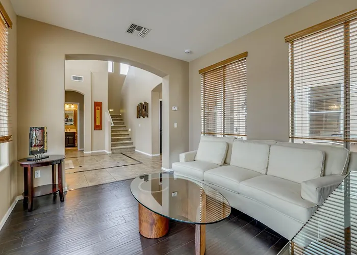 5 Mi To San Tan Mtn: San Tan Valley Group Getaway! * Queen Creek