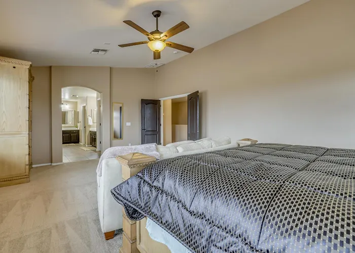 5 Mi To San Tan Mtn: San Tan Valley Group Getaway! * Queen Creek